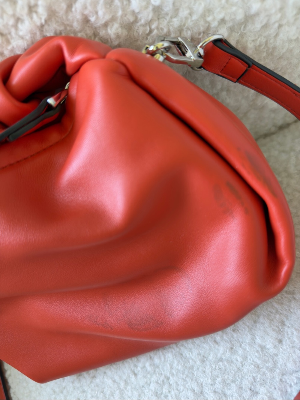 Red Ruched Crossbody Bag - Picture 3 of 3